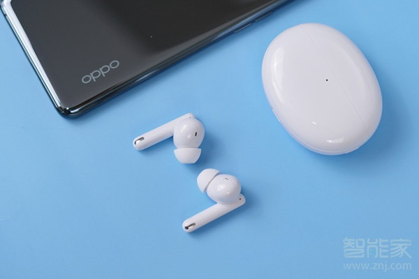 oppoencofree2支持无线充电吗