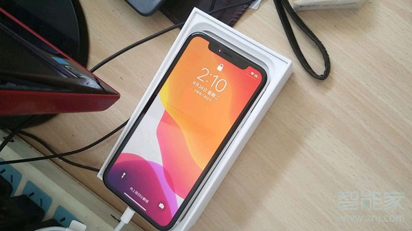 苹果11刘海灯怎么设置闪烁