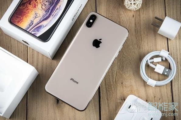 xs双网通和公开版有什么区别