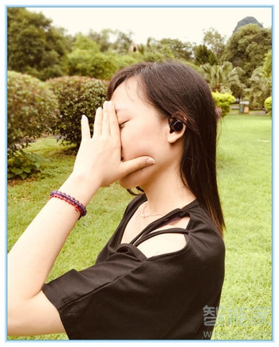 蓝牙耳机滴滴响怎么回事