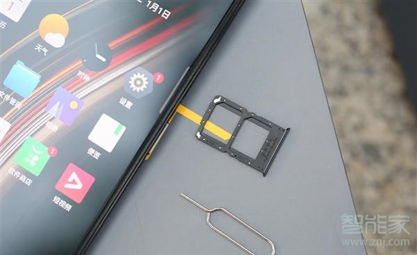 realme x怎么安装电话卡