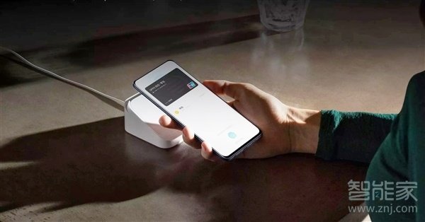 opporeno的nfc感应区在哪里