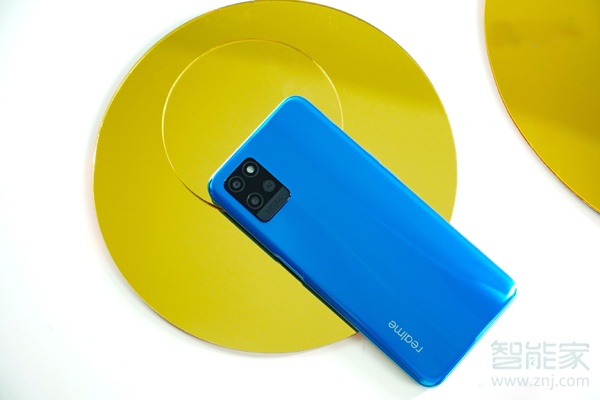 真我v11有没有红外线