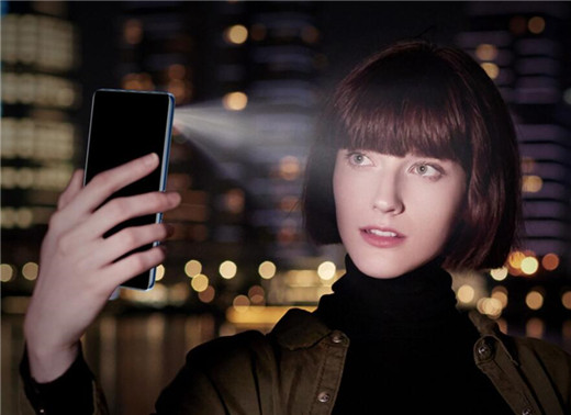 努比亚x有前置摄像头吗