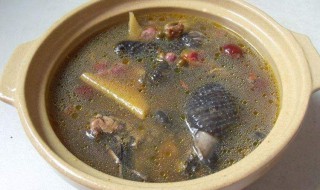 乌鸡该怎么做汤 栗子乌鸡汤做法