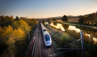 高铁乘车码怎么使用 如何使用高铁乘车码