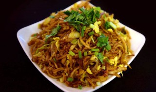 炒焖饼怎么做好吃 炒焖饼如何做好吃