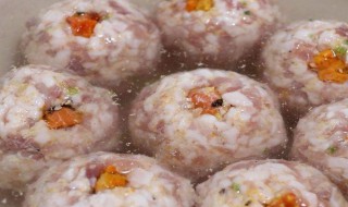 蟹粉狮子头做法 怎样做蟹粉狮子头