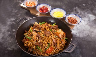 铁锅闷面做法 铁锅闷面怎么做