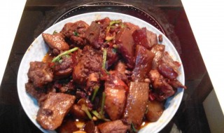 焖魔芋鸭怎么做 做的生活要加入什么