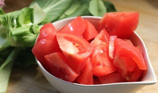 用西红柿祛斑的方法 这几个方法都可以