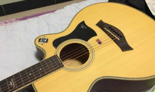 吉他弦断了怎么换 具体是怎么操作的