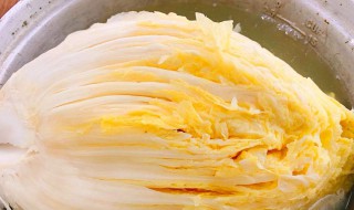 酸菜腌多长时间能吃 酸菜一般要腌制多长时间才可以食用?