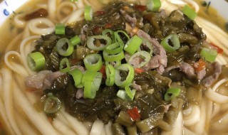 川味酸菜肉丝面的做法 川味酸菜肉丝面的做法是什么