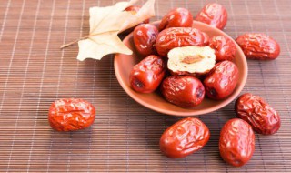如何制作红枣夹糯米 红枣夹糯米的做法
