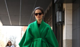 如何清洗毛呢大衣 清洗毛呢大衣的方法