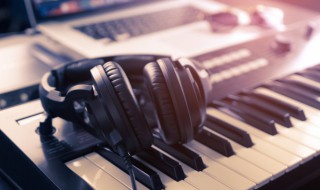 淘汰歌词陈奕迅 歌曲淘汰歌词