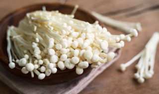 金针菇西红柿鸡蛋汤的做法 怎么做金针菇西红柿鸡蛋汤