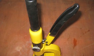 钢板打孔用什么工具 钢板打孔工具是什么