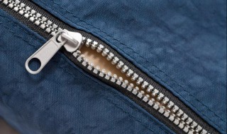 拉链干涩怎么解决 拉链干涩的解决办法