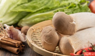 干锅手撕杏鲍菇的做法 怎么做干锅手撕杏鲍菇