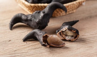 菱角和螃蟹能不能一起吃 菱角和螃蟹是否可以同时食用