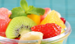 适合坐办公室白领吃的水果有哪些 哪些水果适合坐办公室白领吃