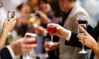 感谢员工的付出和激励的短句 感谢员工的付出和激励的短句有哪些