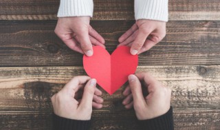 选对了老公一句简单晒幸福的句子 选对了老公一句简单晒幸福的句子怎么写