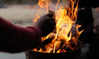 烧纸钱的注意事项 烧纸钱注意如下情况