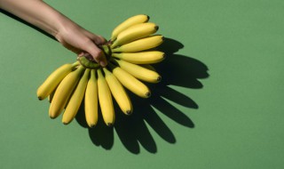 香蕉带皮蒸熟吃的功效 香蕉带皮蒸熟吃的功效有哪些