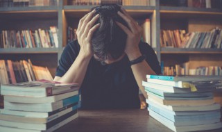 律怎么组词 律字组词简单介绍