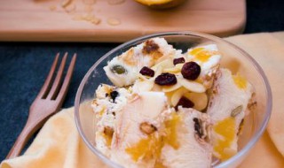 如何制作炒酸奶 炒酸奶怎么做