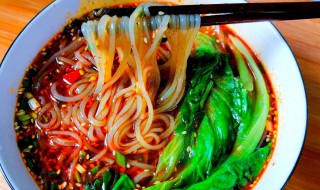 酸辣粉的制作过程 重庆酸辣粉