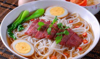 正宗云南米粉做法 怎么做好吃的云南过桥米线