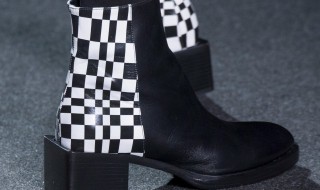 高跟鞋有响声怎么解决 4个妙招缓解尴尬