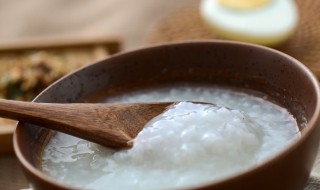 煲白粥的好吃方法 煮粥用热水还是冷水好