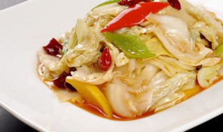 酸辣白菜怎么做才好吃 做酸辣白菜的方法