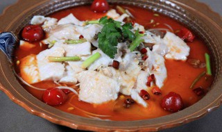川菜酸菜鱼怎么做 川菜酸菜鱼制作方法介绍