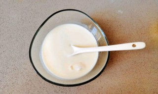 酸奶机做的酸奶 需要什么步骤才能完成