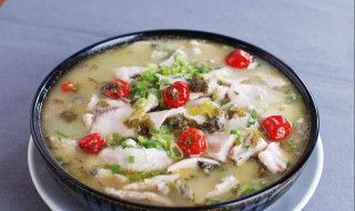 酸菜鱼炖豆腐的做法 酸菜鱼炖豆腐的做法与步骤