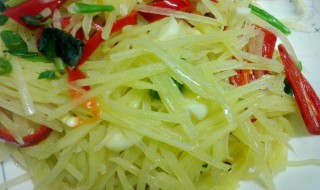 酸辣土豆丝要不要焯水 酸辣土豆丝要不要焯水的解析