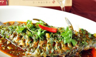 最简单的红烧鱼的做法 怎么做红烧鱼呢