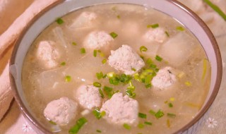 生汆丸子汤的家常做法 生汆丸子汤做法分享