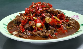 莲花血鸭的做法 莲花血鸭怎么做