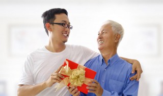 父亲节礼物实用送爸爸 中年 父亲节送给中年的父亲什么礼物好