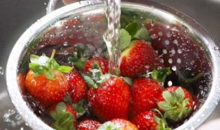草莓如何清洗干净 草莓清洗技巧