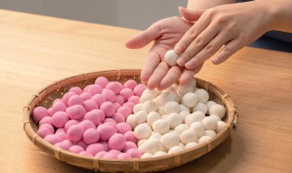 小时的美味素咸汤圆的做法 教你做儿时美味素的咸汤圆