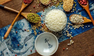 炒米锅巴饭的做法 炒米锅巴饭怎么做