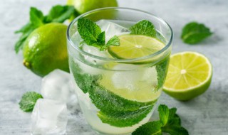 什么时候喝柠檬水最好 喝柠檬水的最佳时间